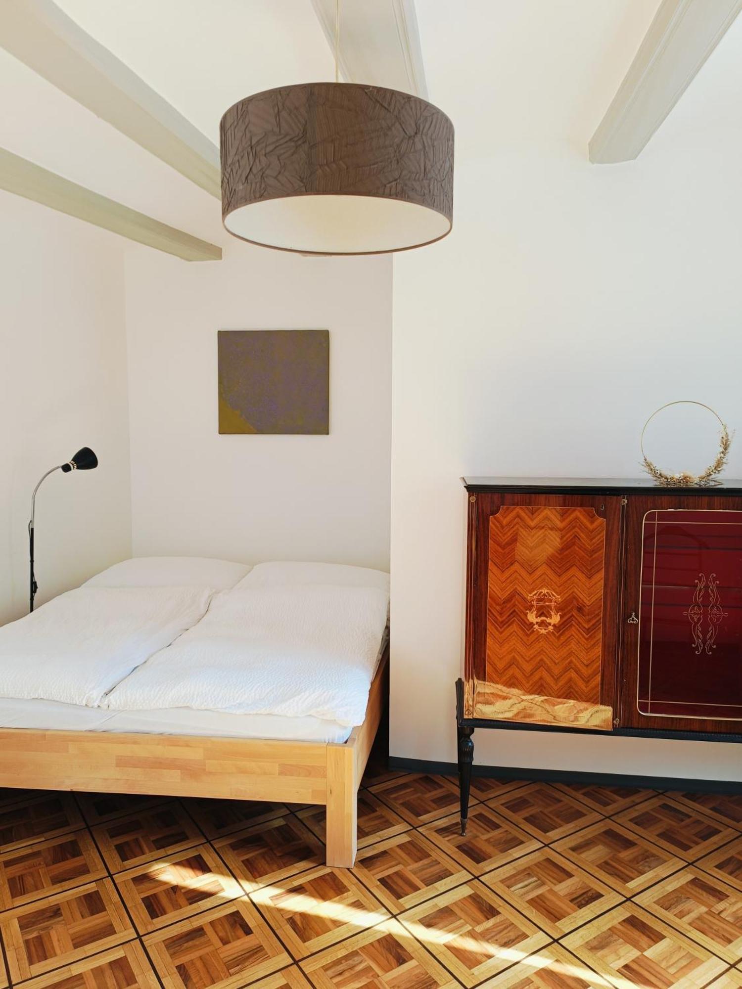Casa Jenini - Wohnung Im Patrizierhaus Neben Schloss Leuk Dış mekan fotoğraf